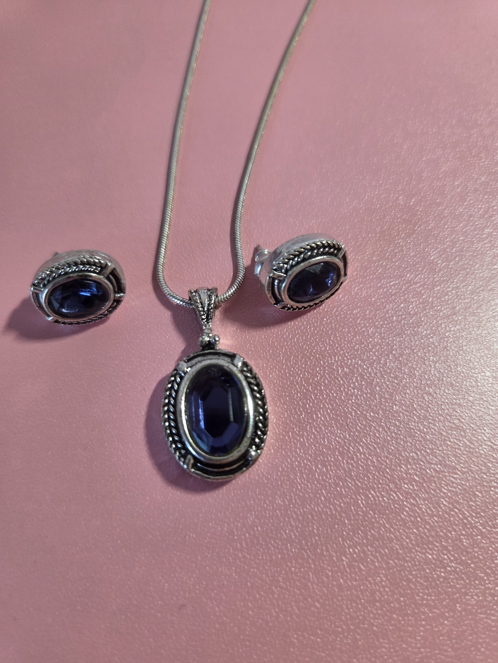 Sterling Silver Blue Oval Pendant & Earrings Set